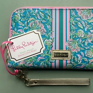 Lilly Pulitzer Travel Wallet